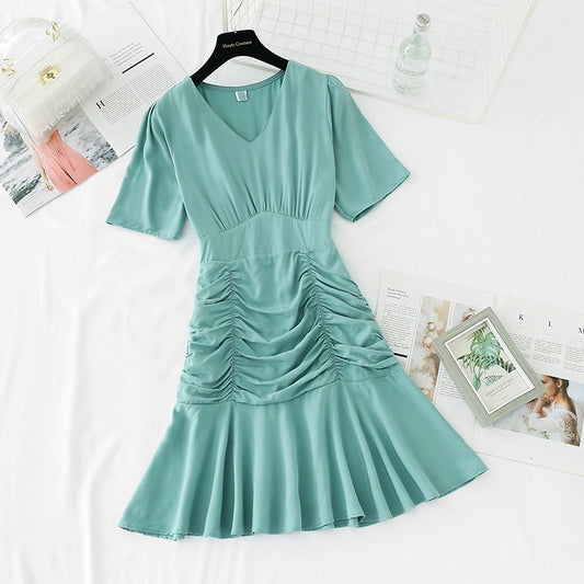 The new waist is slim, and the light cooked wind lotus leaf edge fishtail skirt  4606