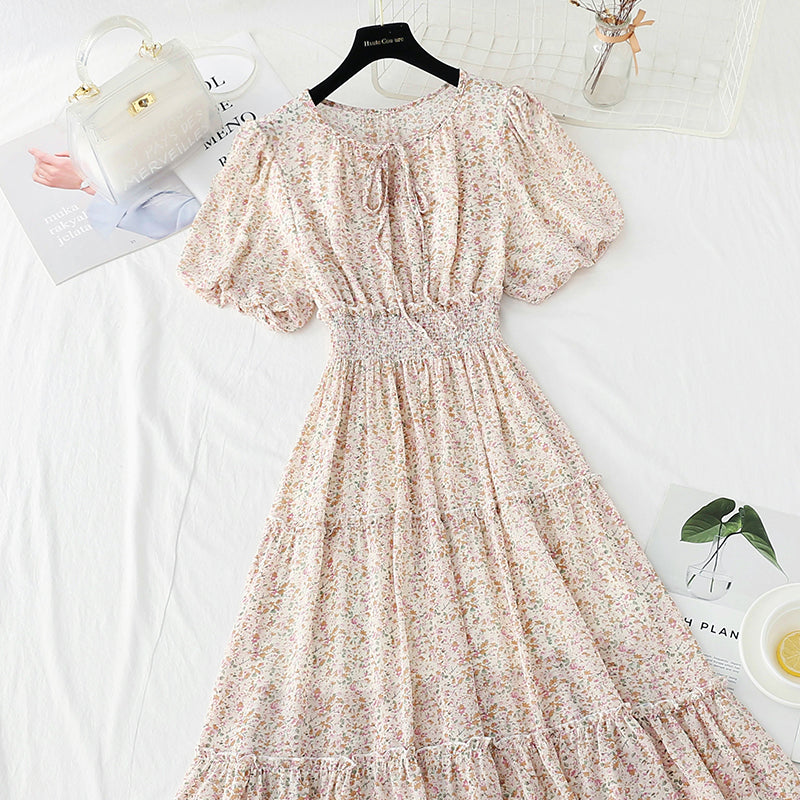 Gentle wind floral dress sweet fairy skirt bubble sleeve A-line skirt  4894
