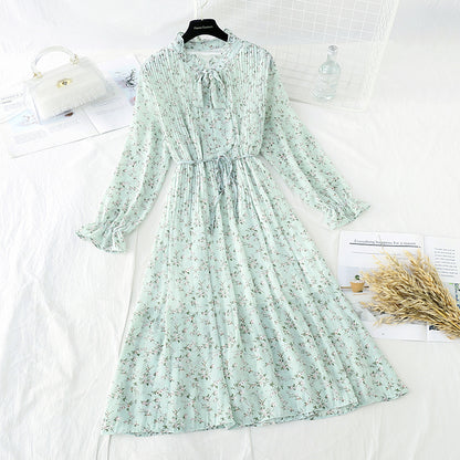 The new French Vintage chiffon skirt shows a thin temperament at the waist  4703