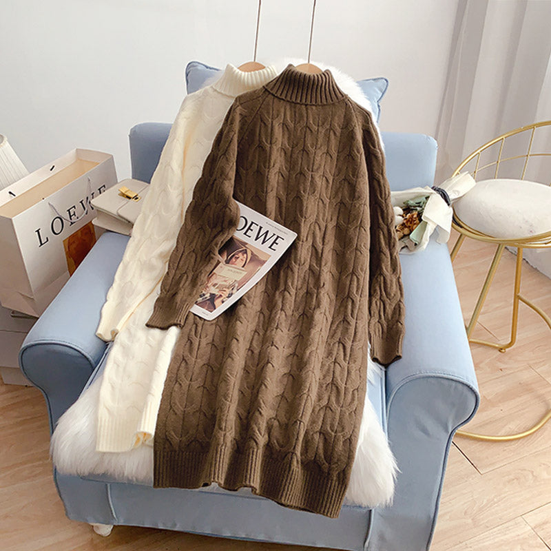 Kleid mit langem Boden und losem, verdicktem Innenrock aus Wolle 4928