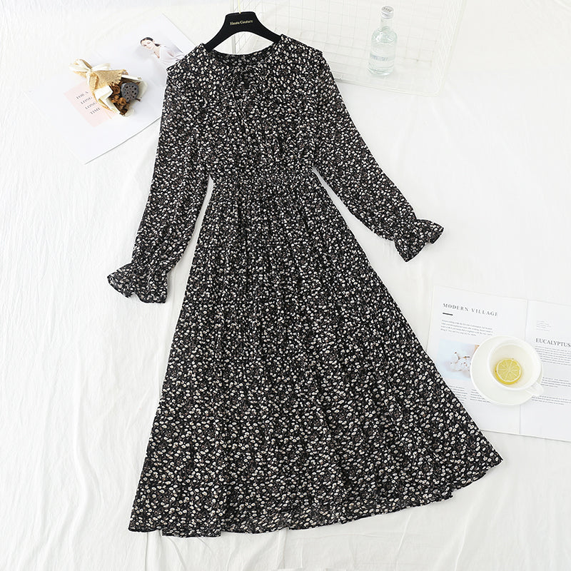 Salt and sweet lace, lapel, chiffon, broken dress, skirt.  4715