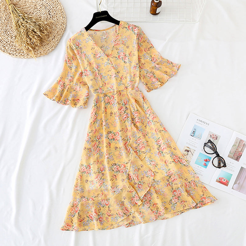 The new Daisy chiffon skirt is slim at the waist  4677