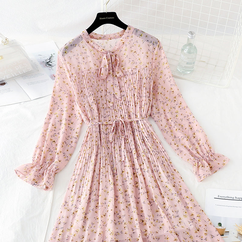 The new French Vintage Floral Chiffon Skirt is slim at the waist  4841