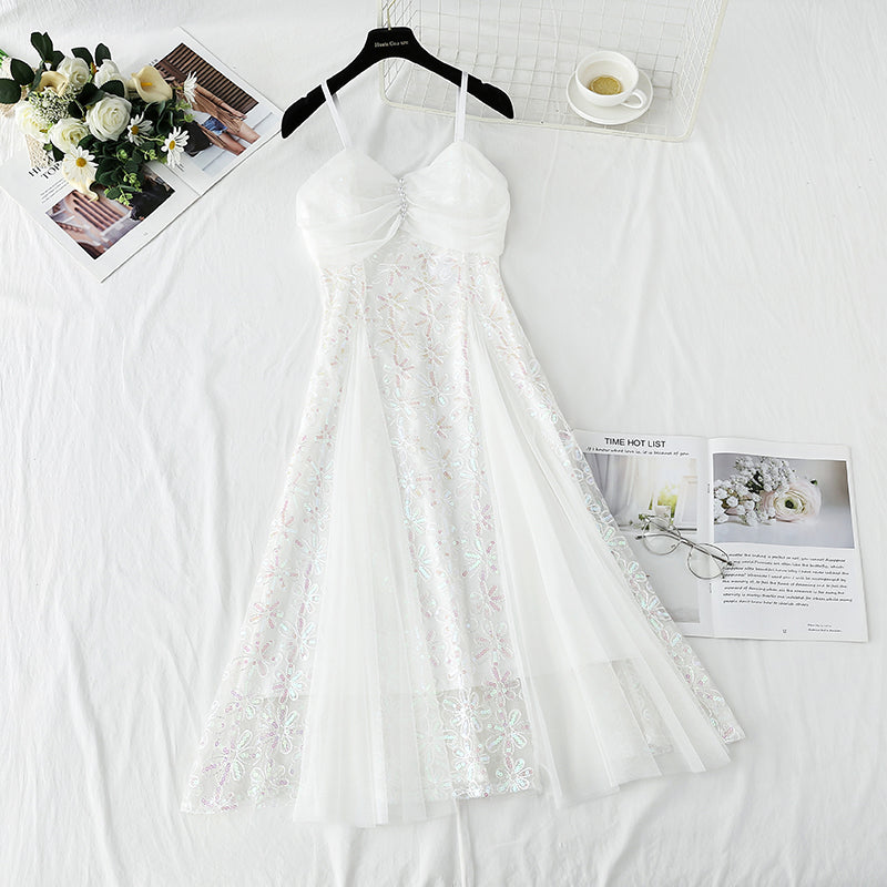 Robe à bretelles blanche française en maille épissée à paillettes 4412