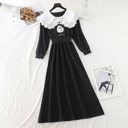 Revers, lächelndes Gesicht, Taille und dünner Rock 3903