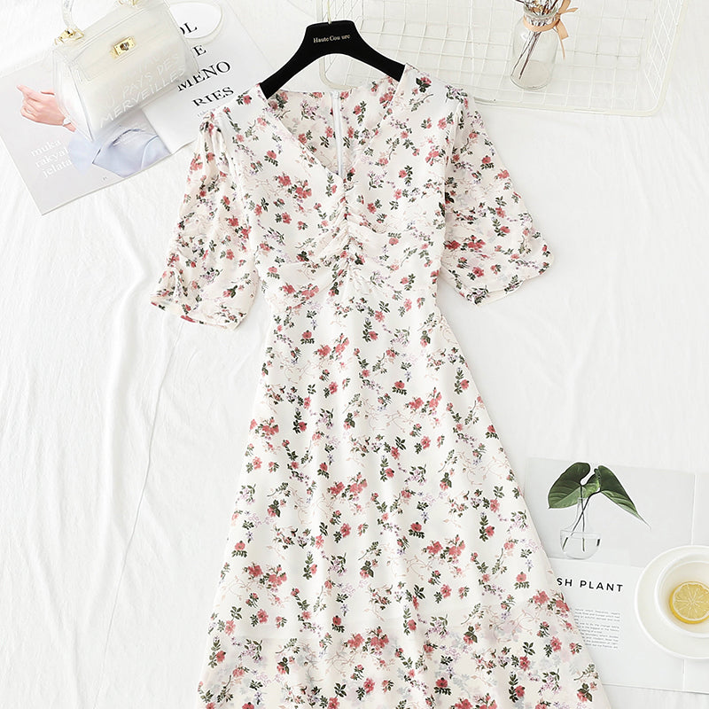 French retro first love sweet floral skirt temperament small skirt  4237