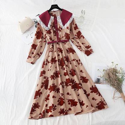 Sanfter Wind Vintage-Revers-Spitze genähter Chiffonrock 4095