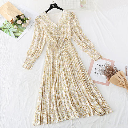 Retro broken flower pleated long skirt fairy super fairy series  4046