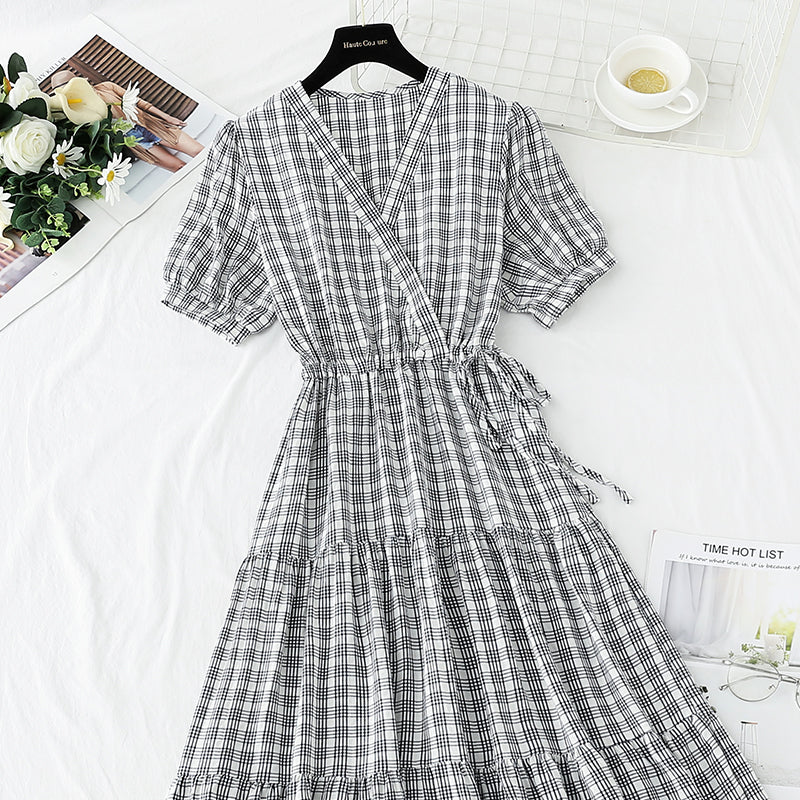 French retro V-neck dress with slim waist  4269