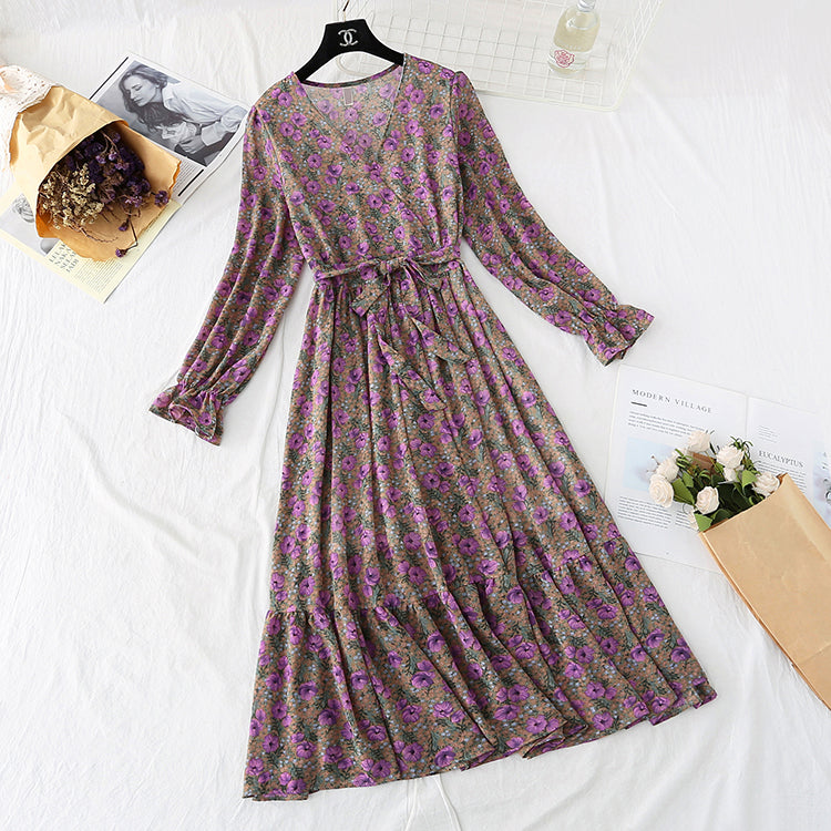 V-neck floral skirt with a slim waist and a long skirt with a large swing  4029