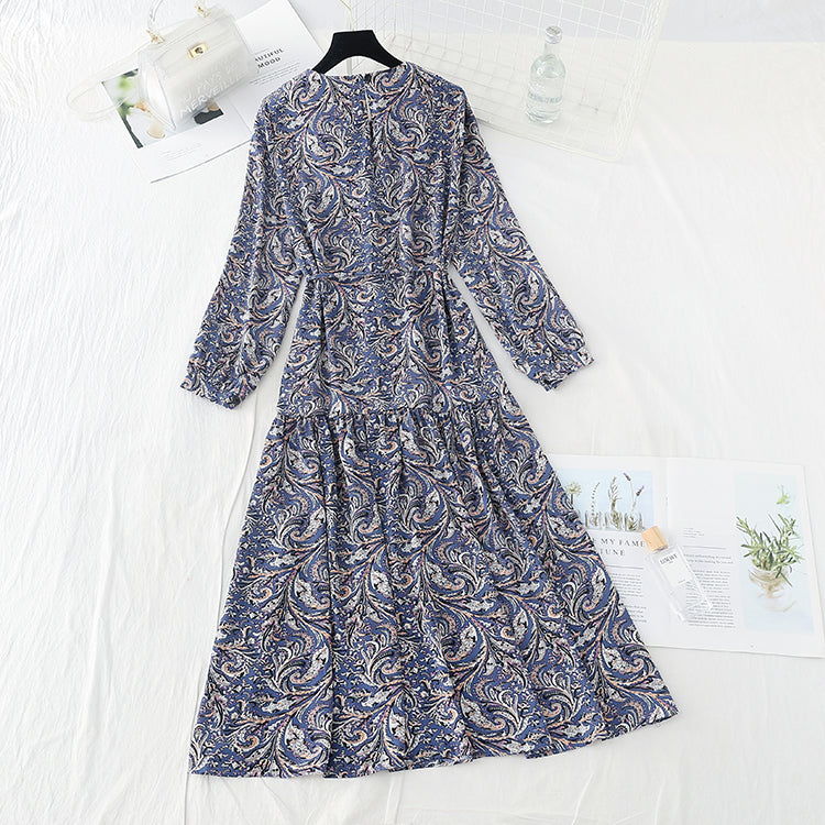 Sanfter Wind, der die Taille schließt, zeigt dünnen Temperament-Schnürrock 3888