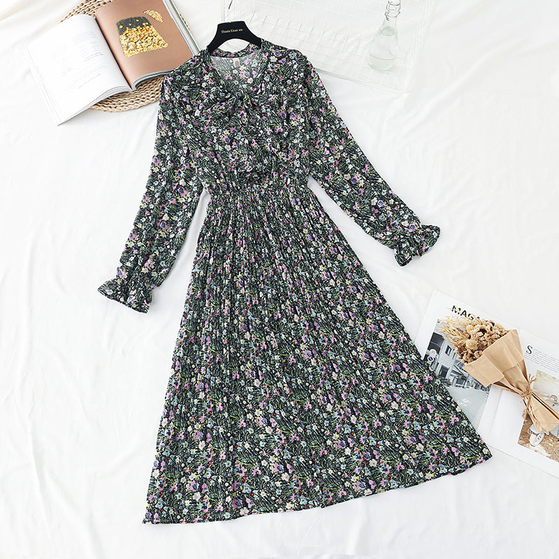 Broken Flower Chiffon pleated skirt with high and thin length over the knee  3878