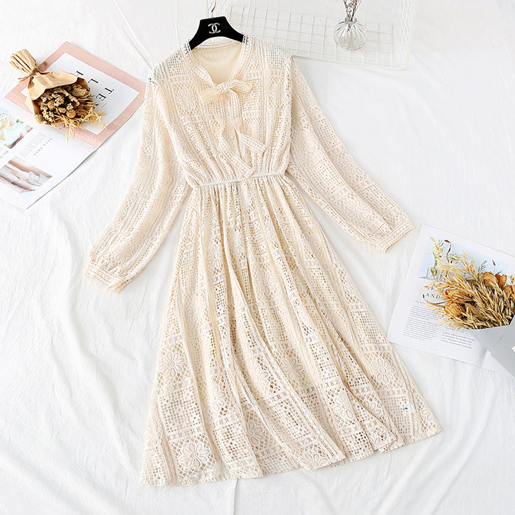 Robe en dentelle au vent doux avec nœud 3798