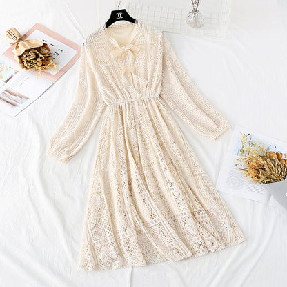 Robe en dentelle au vent doux avec nœud 3798