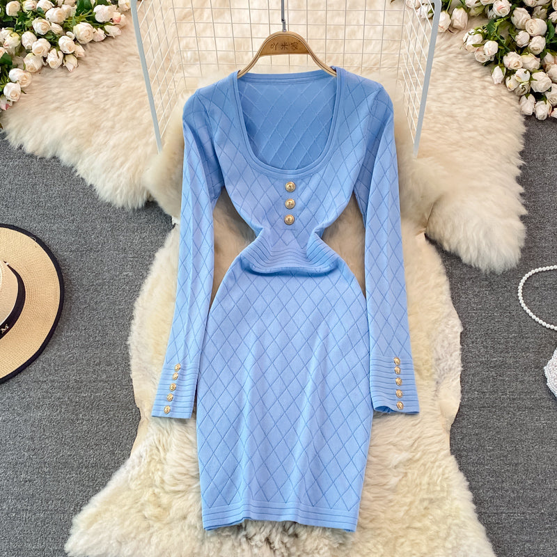 Langärmliges, sexy, personalisiertes, gestricktes Kleid mit eckigem Ausschnitt und Hüftboden 3781