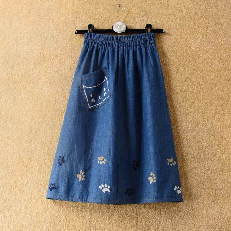 Spring and summer, new ,denim skirt, cute cat embroidery, high waist big swing mid-length skirt, A-line skirt  3611