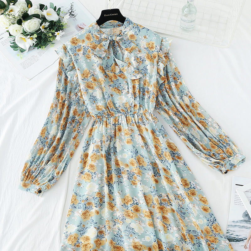 The new female Floral Chiffon dress is slim at the waist  3907