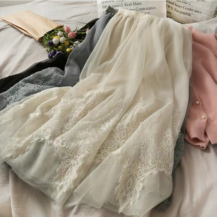 Jupe en dentelle brodée mi-longue taille haute Sweet Wind 3617