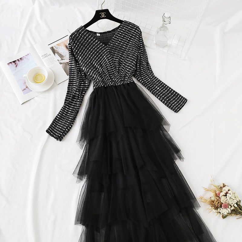 Französischer Minoritätsrock V-Ausschnitt Pailletten Slim Temperament 4455