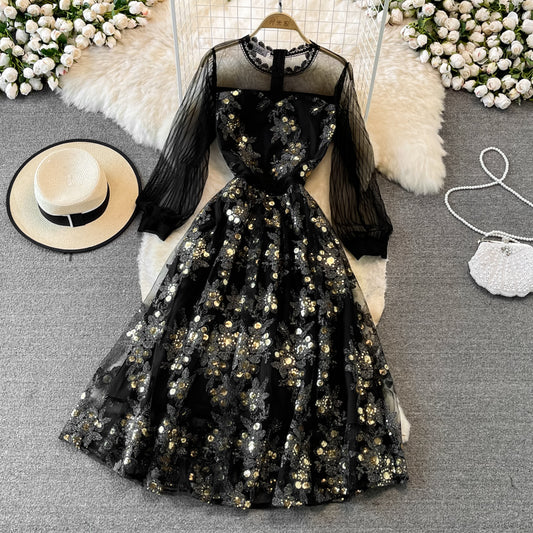 A-Linien-Kleid 3747 aus schwerem Industriestickstoff mit rundem Halsausschnitt