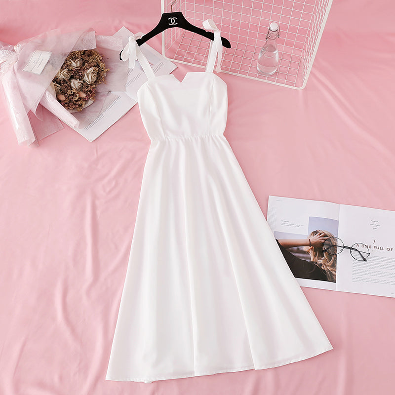 The new French minority bow tie is thin  4114