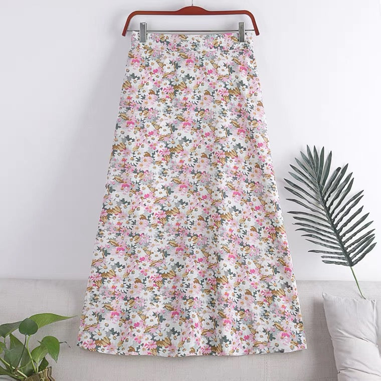 New style, small Daisy chiffon print A-line skirt, high waist full skirt, mid-length skirt  3560