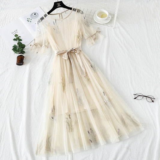 Embroidered mesh dress national minority Platycodon skirt French retro skirt  4305