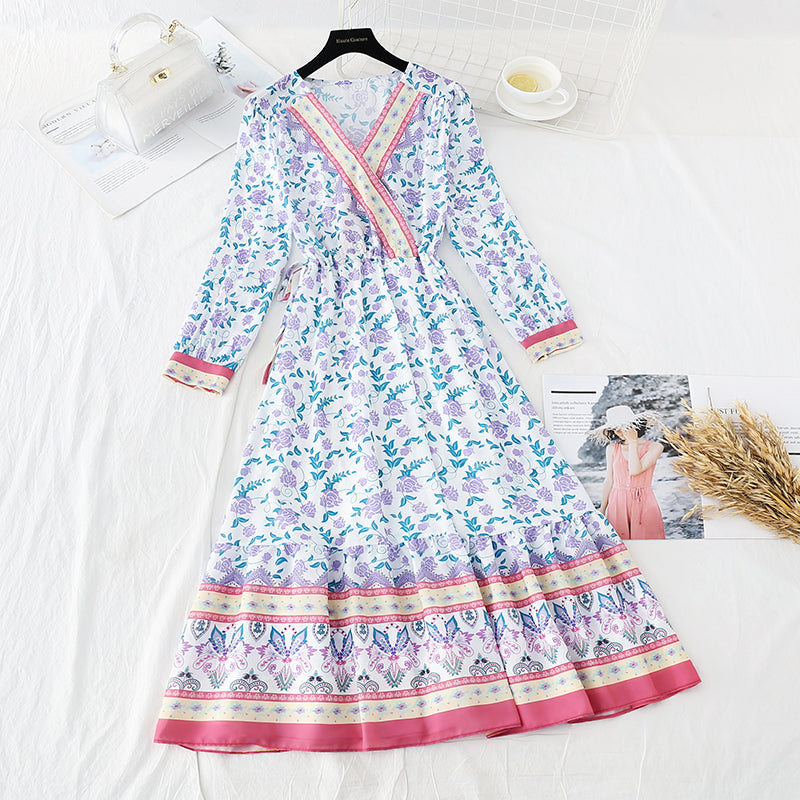 Jupe longue de vacances à taille rétro et tempérament mince 3844