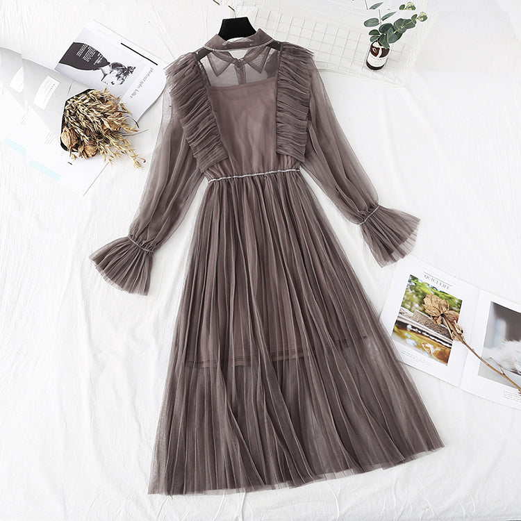 Sanftes Windfee-Superfee-Serien-Mesh-Kleid 3982