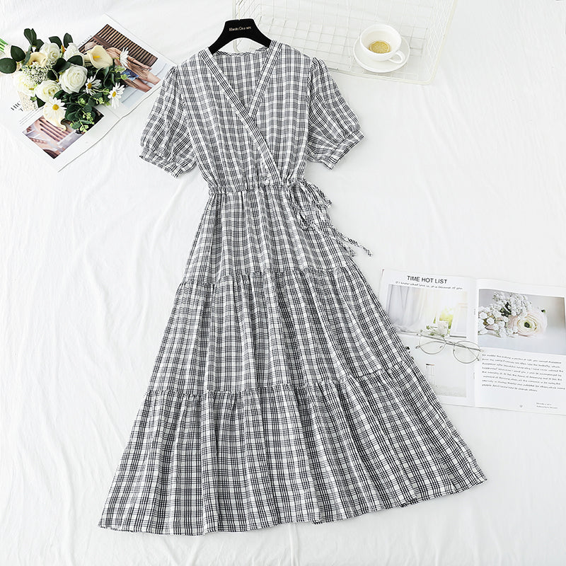 French retro V-neck dress with slim waist  4269