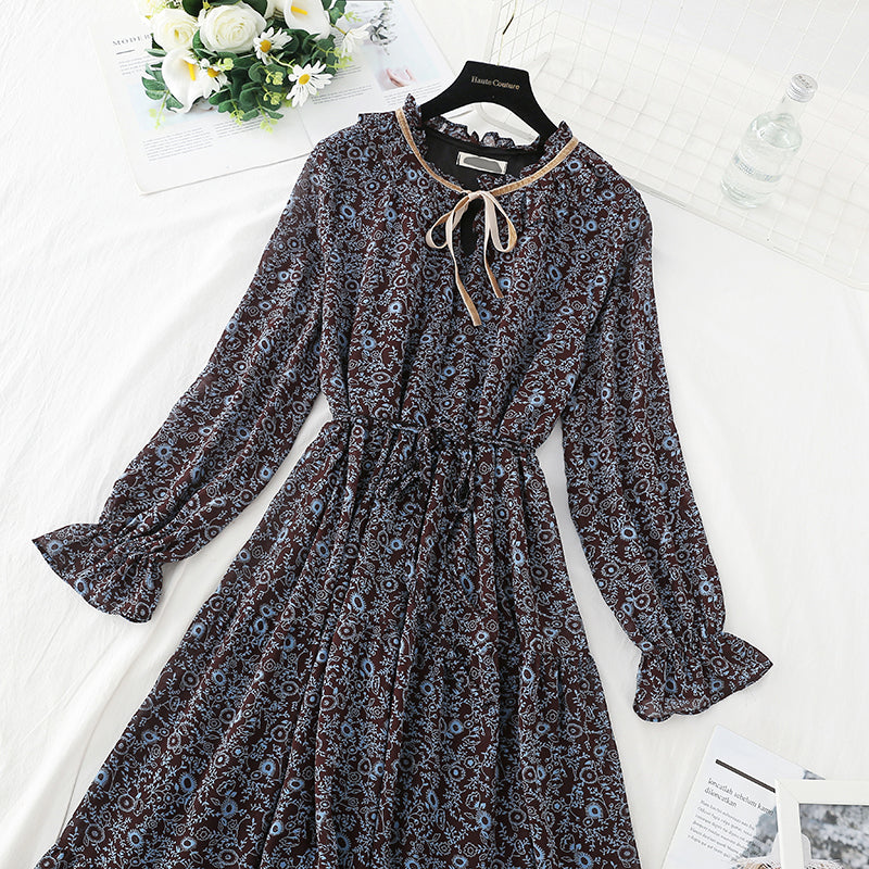 Small fragrance retro French floral dress with backing  4541