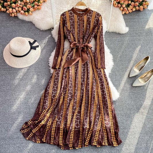 Damentemperament Langarmkleid Spitzenkleid 3772