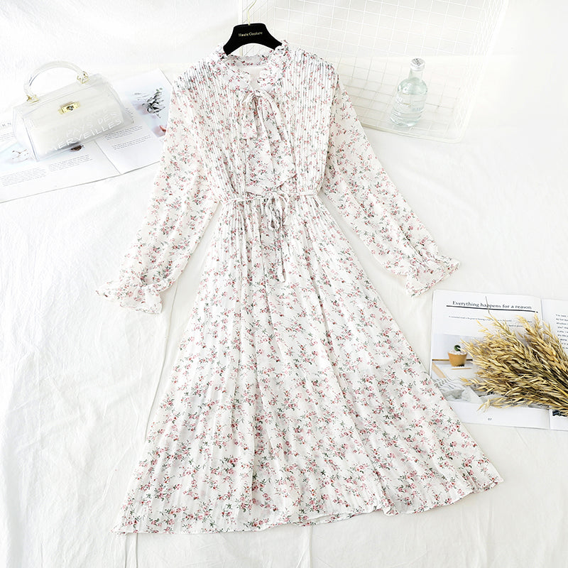 The new French Vintage chiffon skirt shows a thin temperament at the waist  4703