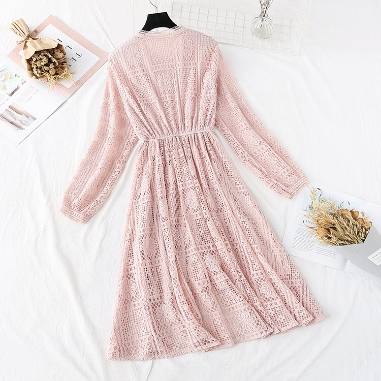 Robe en dentelle au vent doux avec nœud 3798