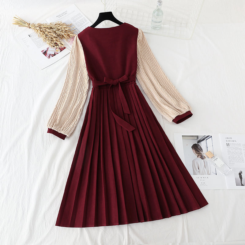 The new gentle Department wears a French retro pleated skirt  4779