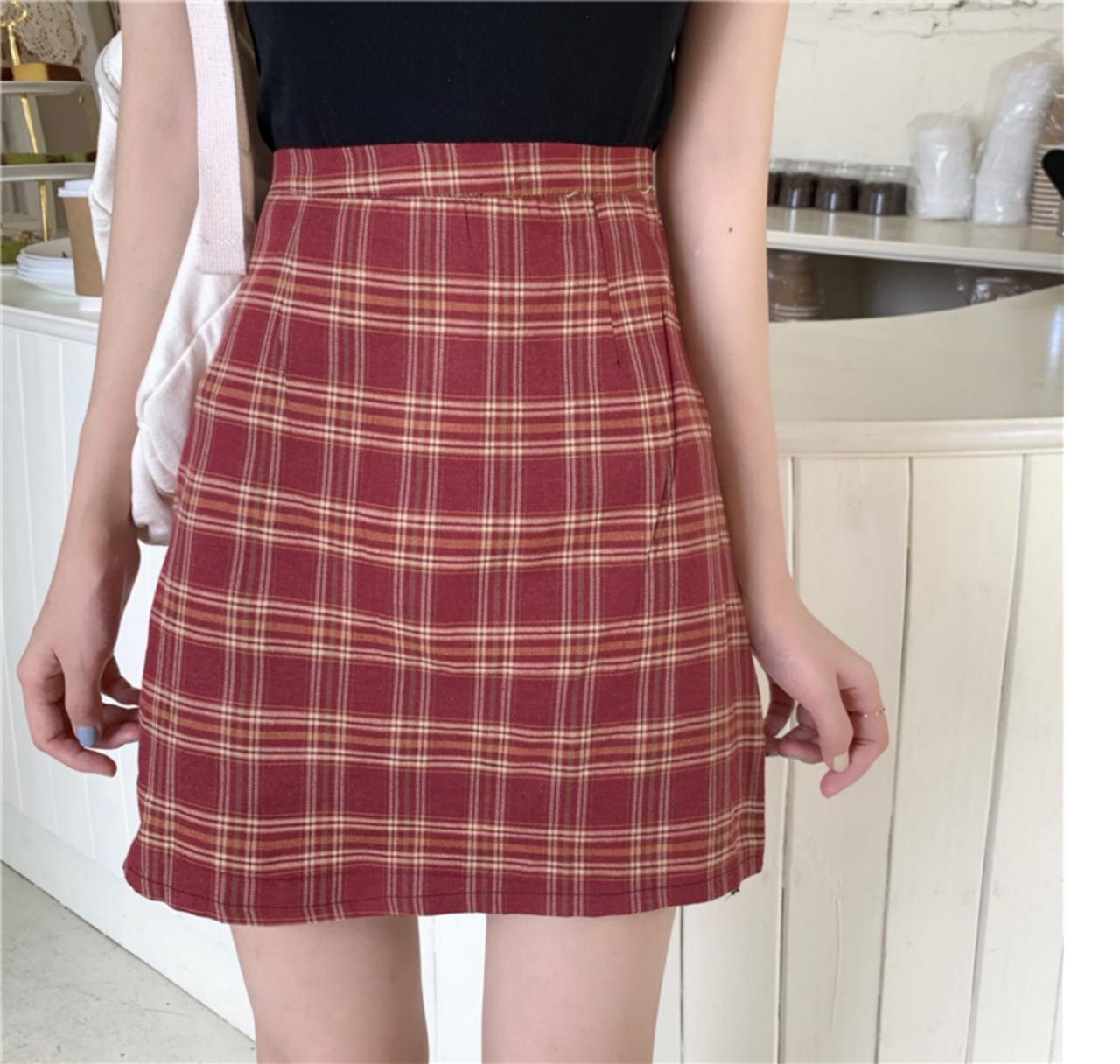 Chic short style plaid skirt, high waist a -line skirt, wrap buttock skirt  3626
