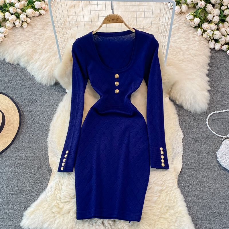 Langärmliges, sexy, personalisiertes, gestricktes Kleid mit eckigem Ausschnitt und Hüftboden 3781